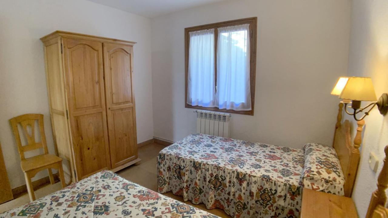 C12 - Apartamento Casa Llorgodo 3 - Villmor 세르러 외부 사진